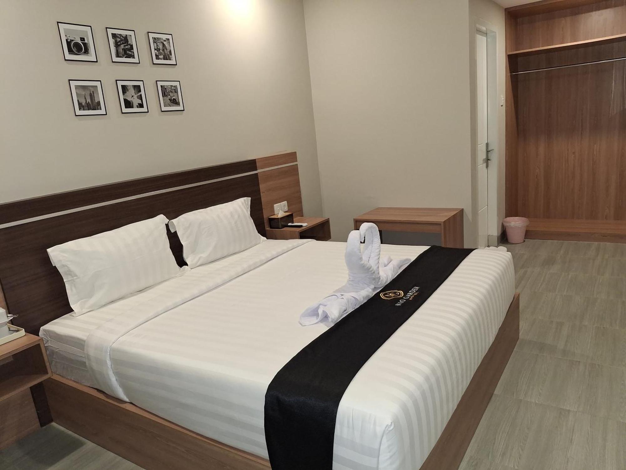 Nio Garden Hotel Sumbawa Екстер'єр фото