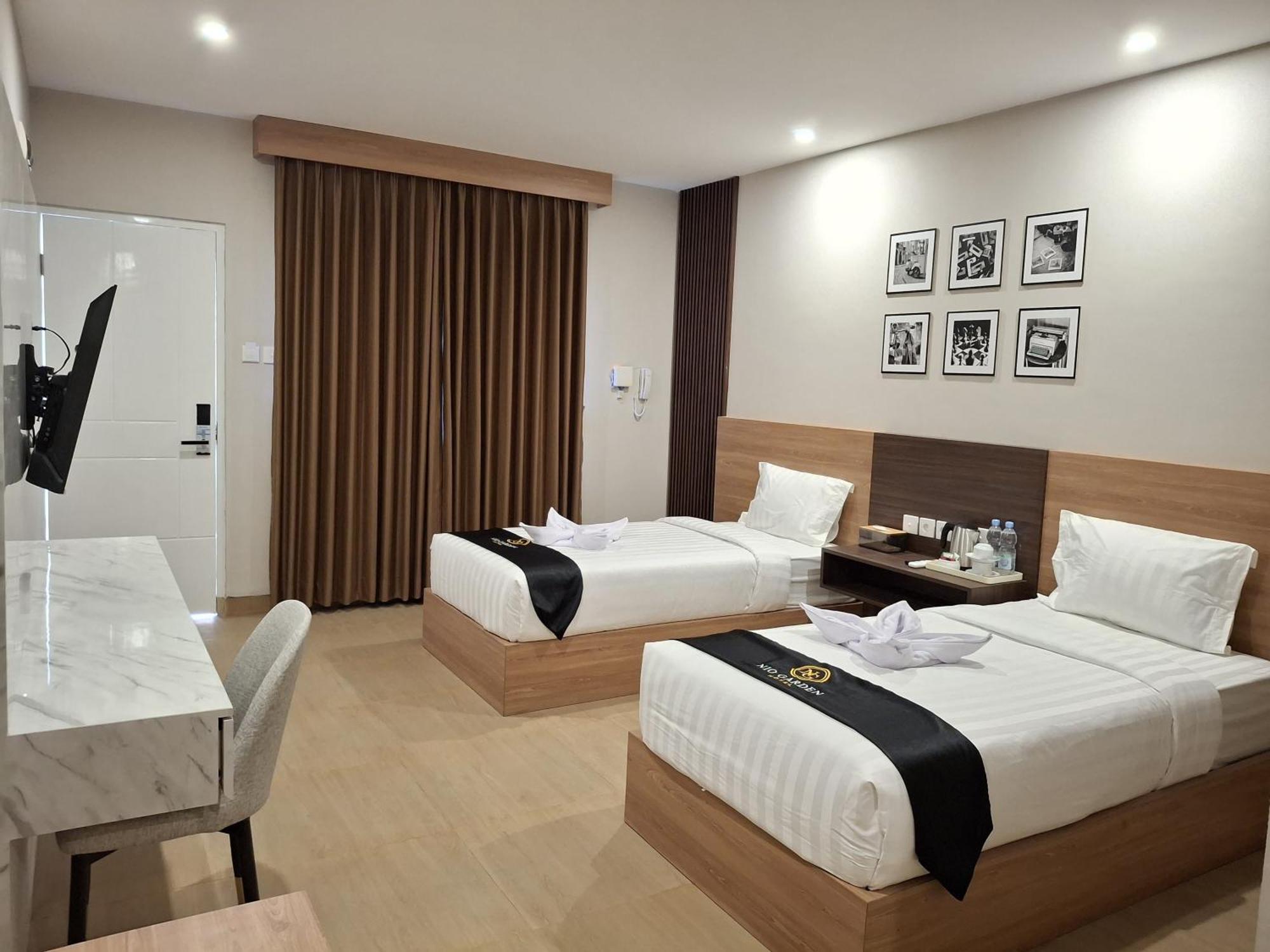 Nio Garden Hotel Sumbawa Екстер'єр фото